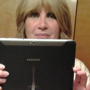 Meet your Posher, Anitra